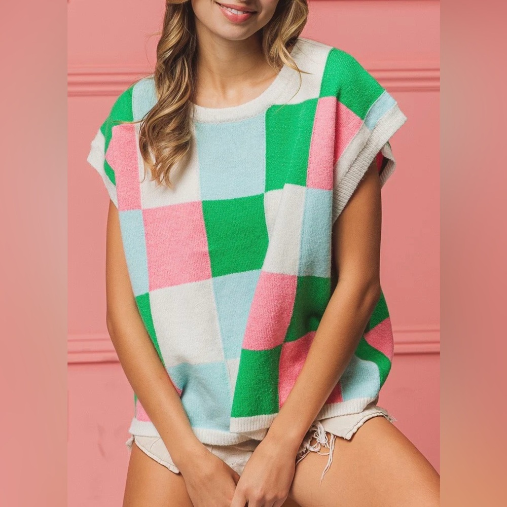 BiBi Multi Colored Checkered Pattern Sweater Vest Top Medium NEW